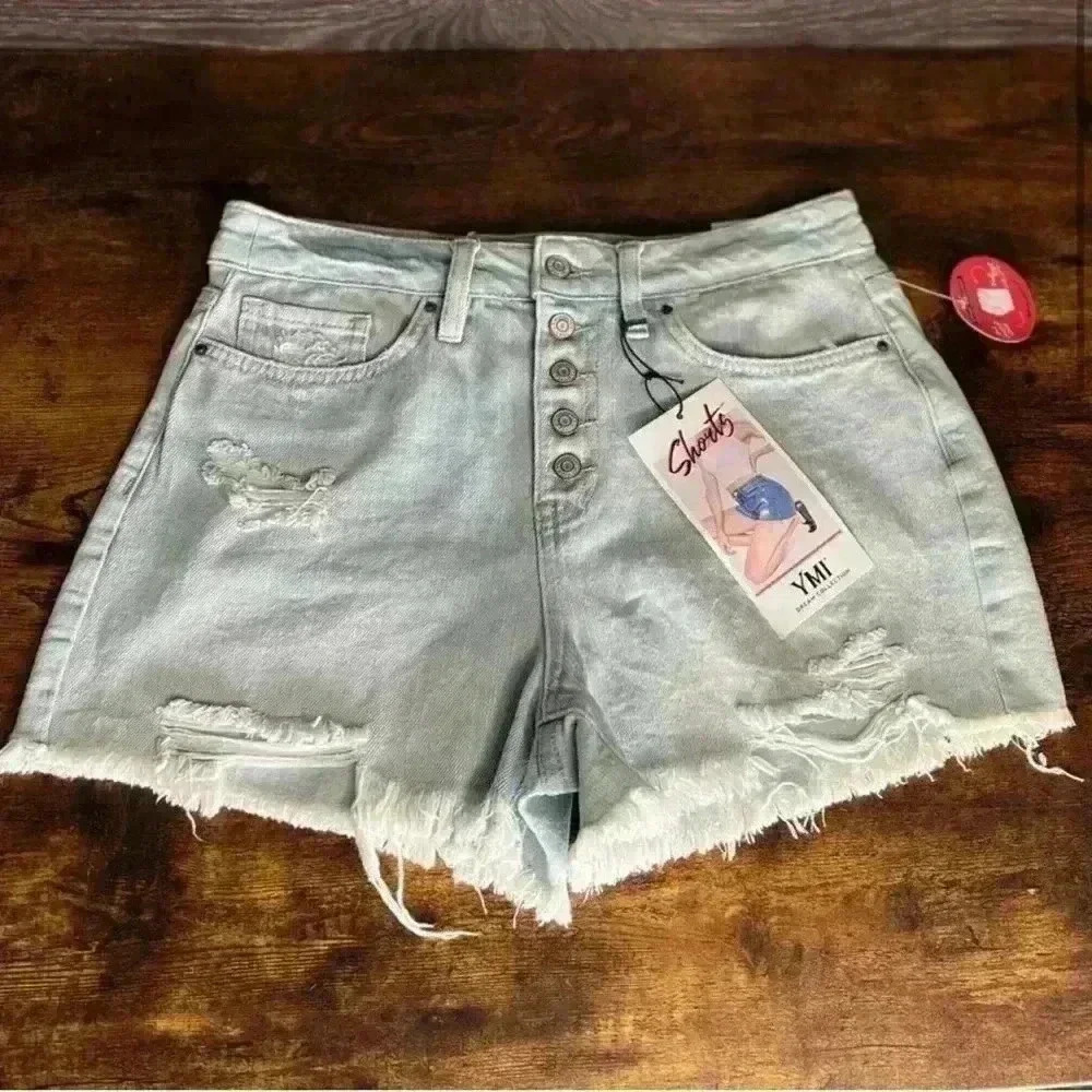 YMI Dream Distressed Button Fly Hybrid Denim Short in Celeste Blue. Size 9. NWT! - Picture 4 of 16